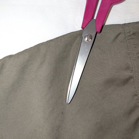 Abercrombie & Fitch | Olive Green Lightweight Crop Hooded Utility Jacket Large - Picture 14 of 15